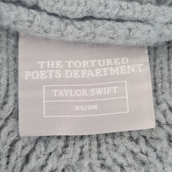 Taylor Swift Authentic TTPD Gray Cardigan, size XS/SM, NWOT Chunky Fisherman - Picture 7 of 8
